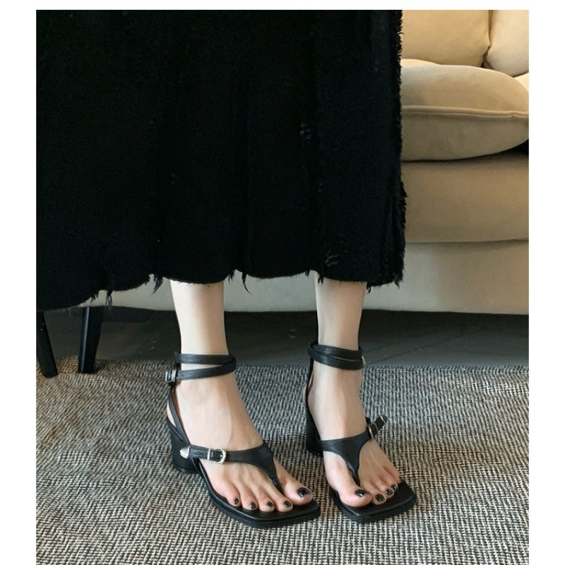 Roman square toe clip foot herringbone high heel sandals women's 2025 new summer block heel straight buckle strap clip toe women's shoes