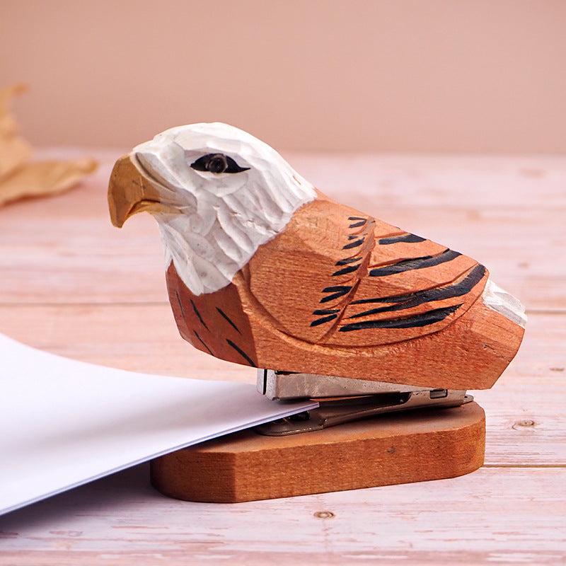 Wooden bookmaker, animal, mini stationery, creative stationery manufacturers, wholesale staplers, student staplers