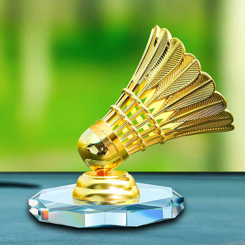Creative car ornaments, badminton lovers, knick-knacks, decorative car interiors, competition, good voice, metal trophies