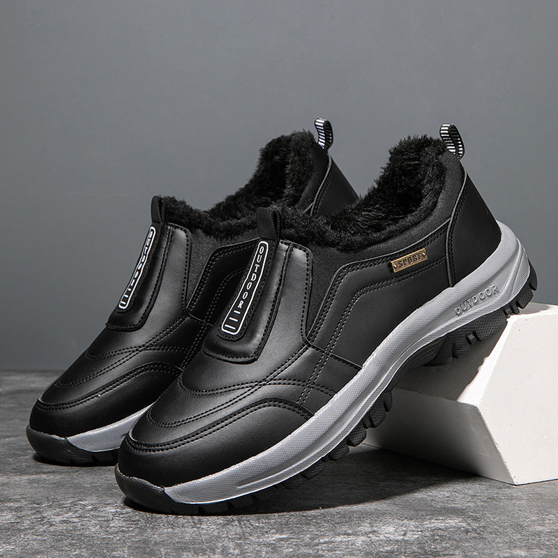 New TRONG CAVALRY New Men's Casual Shoes Outdoor Sports Shoes for the Elderly Suede Foot Rubber Sole