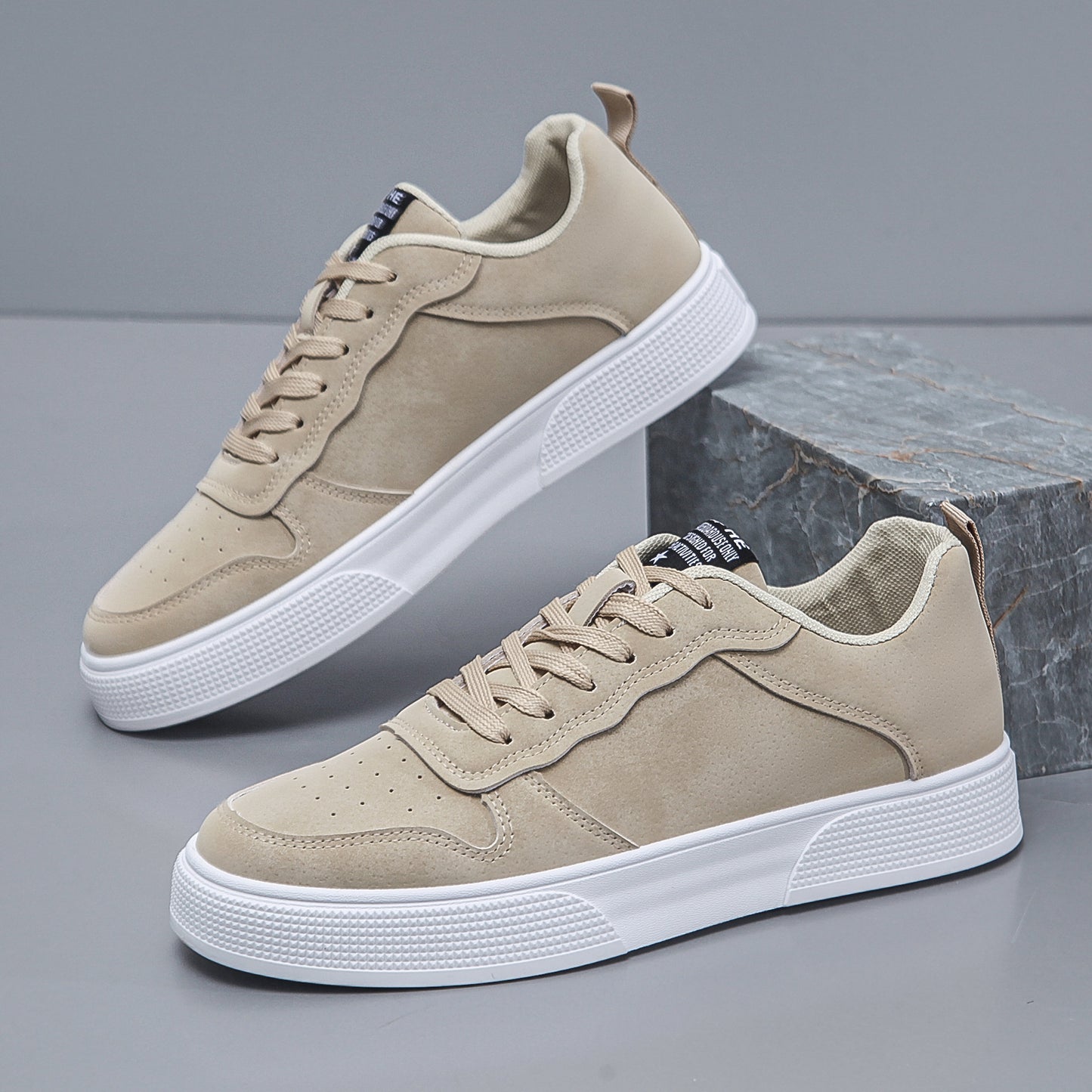 Cross border plus size men's shoes 45 new men's casual sneakers soft soles soft flat shoes low top tide shoes size 47