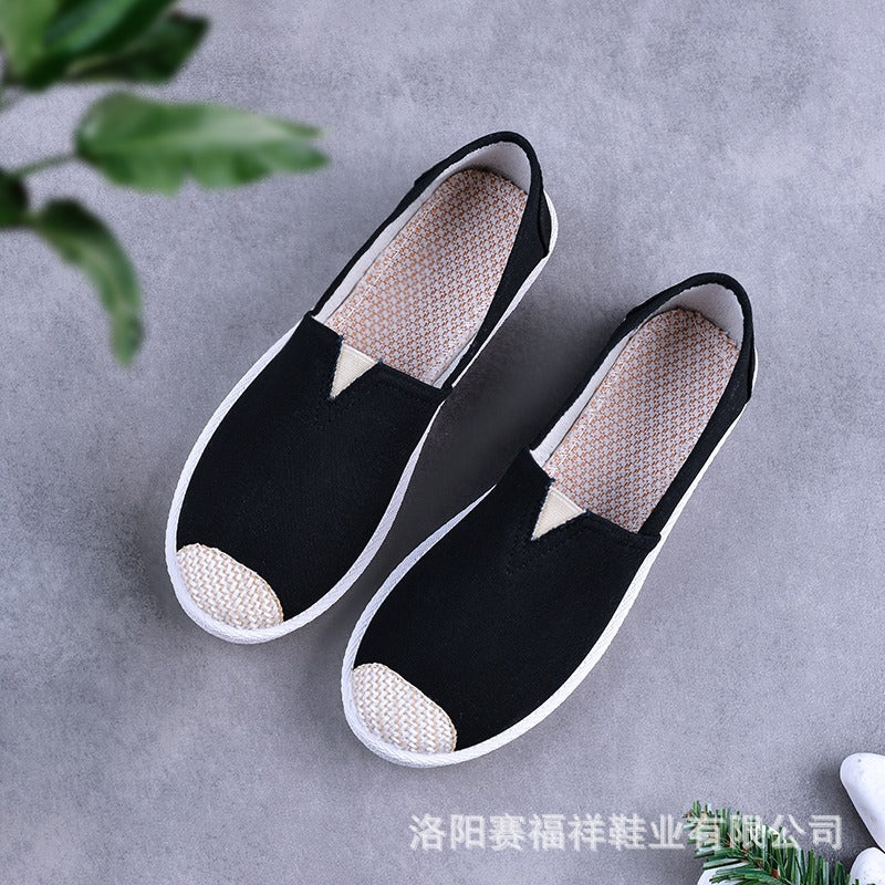 2024 low-top casual shoes old Beijing cloth shoes for women mother soft-soled shoes canvas students wholesale white shoes