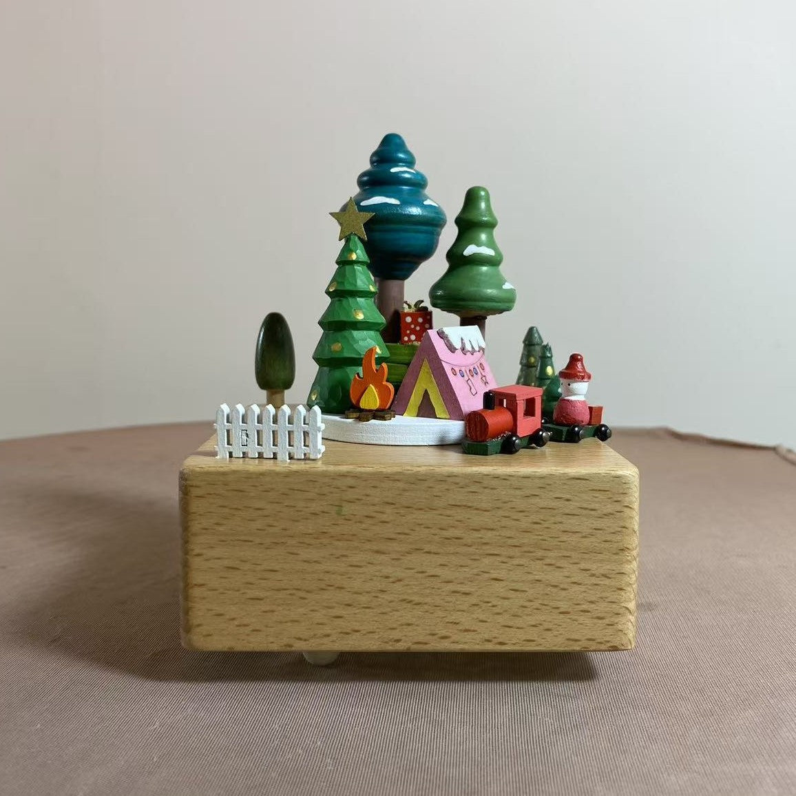 2025 New Christmas Music Box Wooden Crafts Creative Christmas Gift Merry Christmas Clockwork Music Box