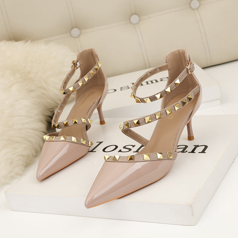 1138-13 European and American simple sexy nightclub stiletto high heels shallow mouth pointed toe rivet hollow sandals with a word