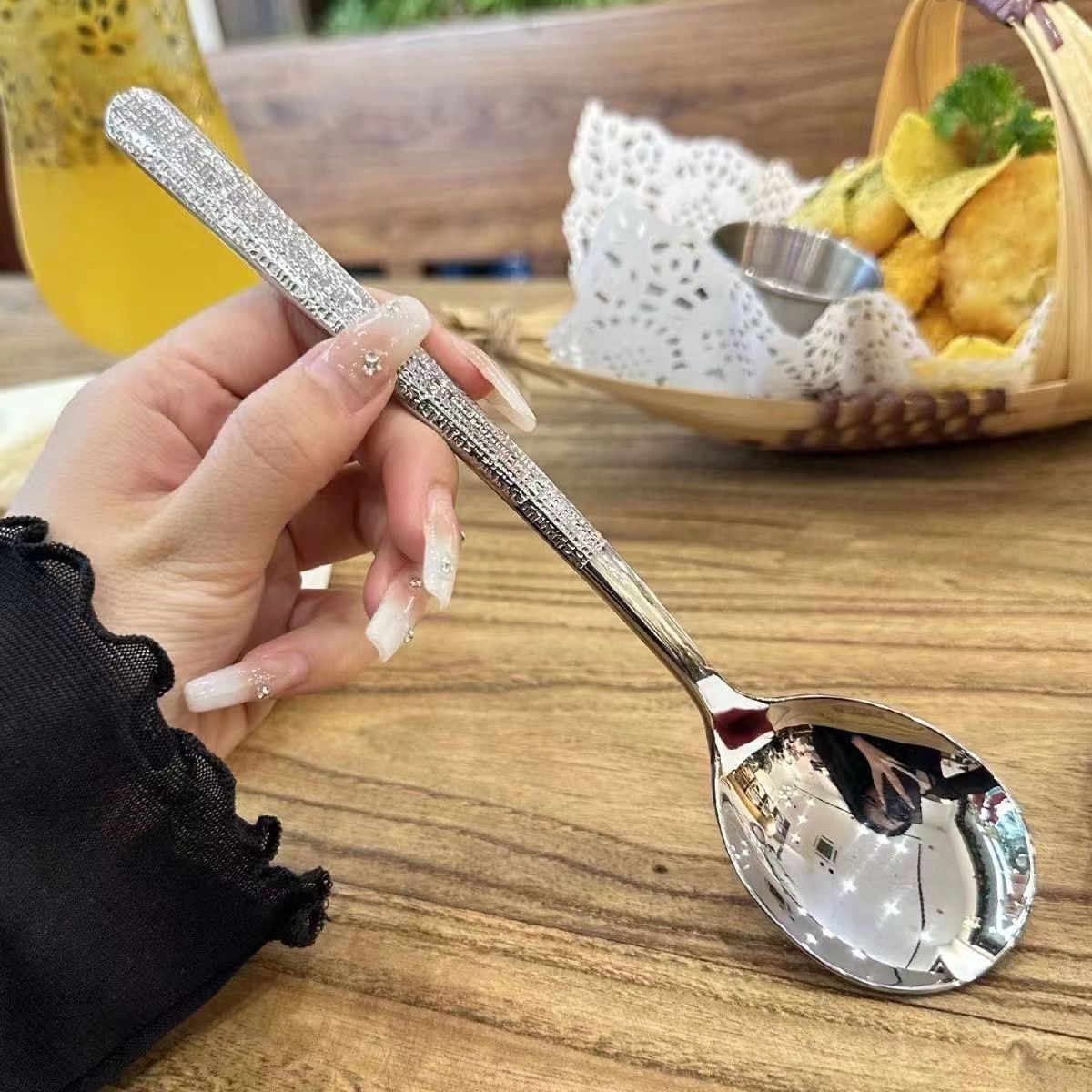 Stainless steel spoon, hammered Korean spoon, restaurant Western spoon, main meal, more rice spoon, soup spoon, dessert long handle spoon
