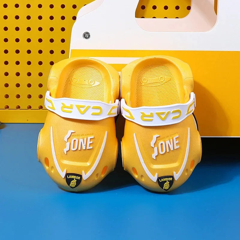 2022 new children's slippers for summer outdoor wear indoor casual toddlers for young children and children cute integrated sandals for boys and girls