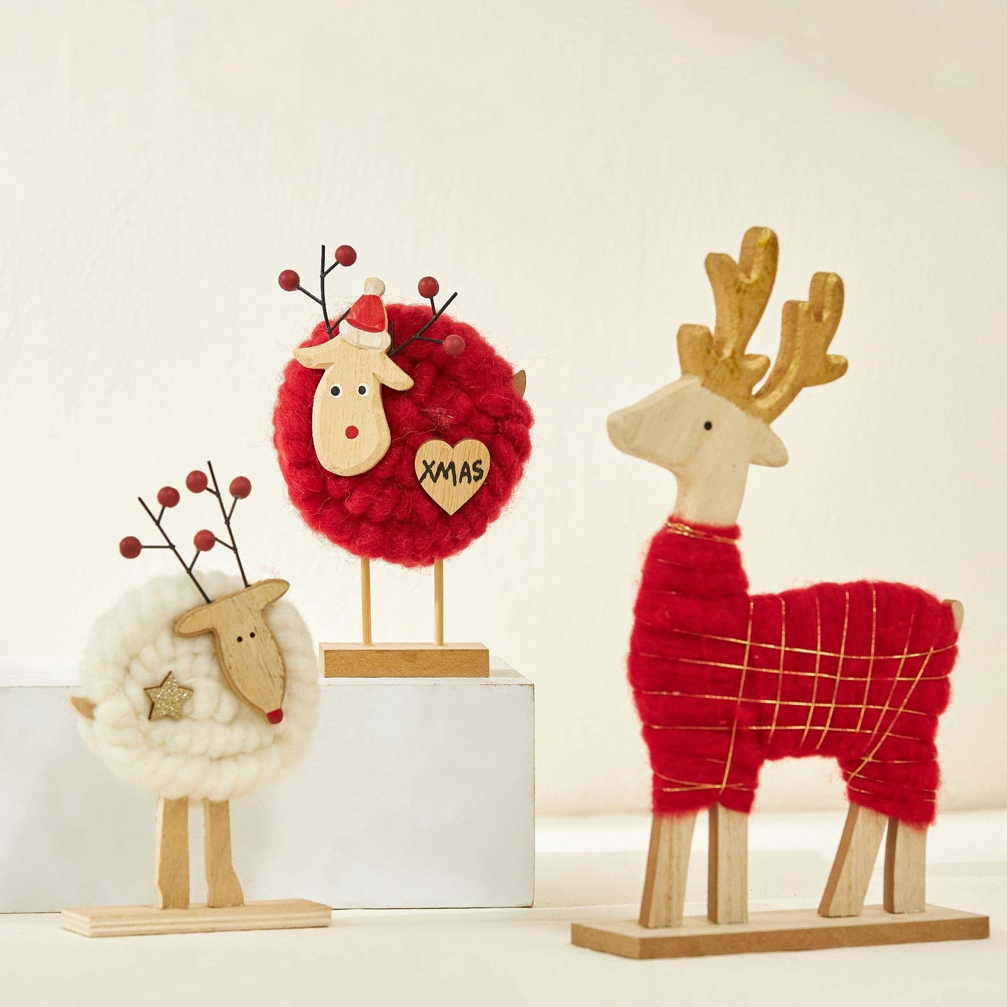 Christmas decoration creative shop elk old man Christmas tree desktop store layout wool felt ornaments mini