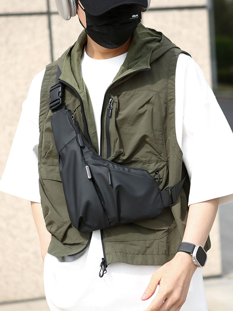 Cross-border new triangle bag casual men's leather film large capacity crossbody bag fashionable outdoor water-repellent shoulder bag