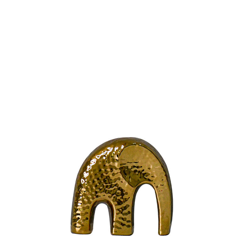 Creative: Nordic simple, special-shaped, gold-plated floral ornaments, light luxury home decorations, living room tabletop, fruit plate