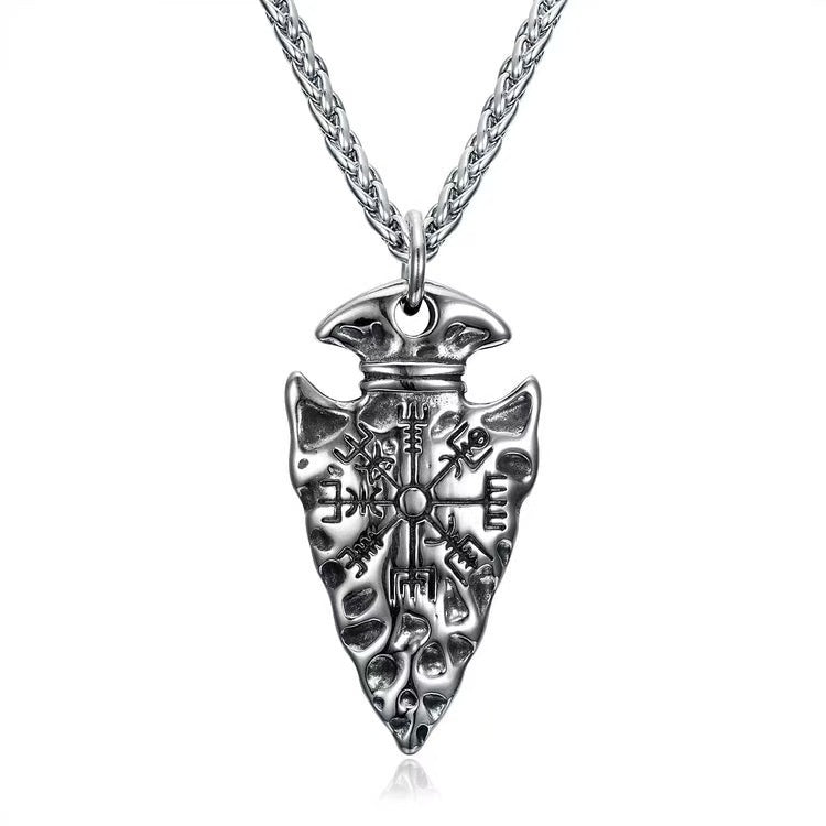 Cross-border European and American style hot selling Viking Nordic necklace triangle compass compass titanium steel chain men's trendy cool neck jewelry