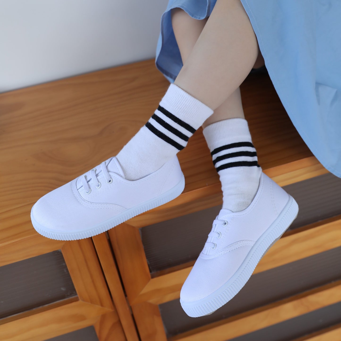 Children's Shoes Children's Little White Shoes Dance Shoes Boys Girls Velcro Students White Cloth Shoes Kindergarten Indoor Shoes Wholesale