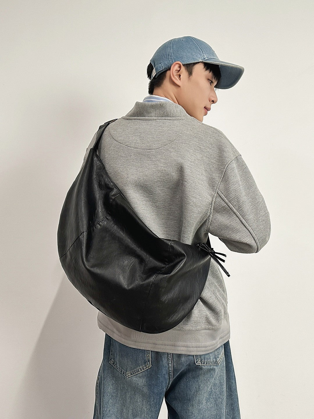 Men's crossbody bag street versatile large capacity dumpling bag INS style couple casual shoulder bag college student bag