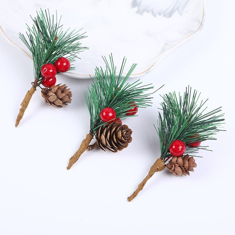 Christmas Pine Needle Pine Cone Christmas Gift Decoration Christmas Eve Gift Box Packaging Simulated Pine Cone DIY Garland Bouquet