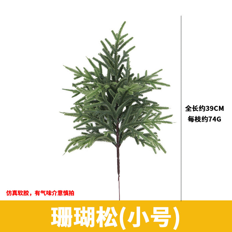 Christmas creative gifts bouquets, red shoes, vases, Christmas boots, sequins, fruit Nobe pine cuttings, holiday gifts