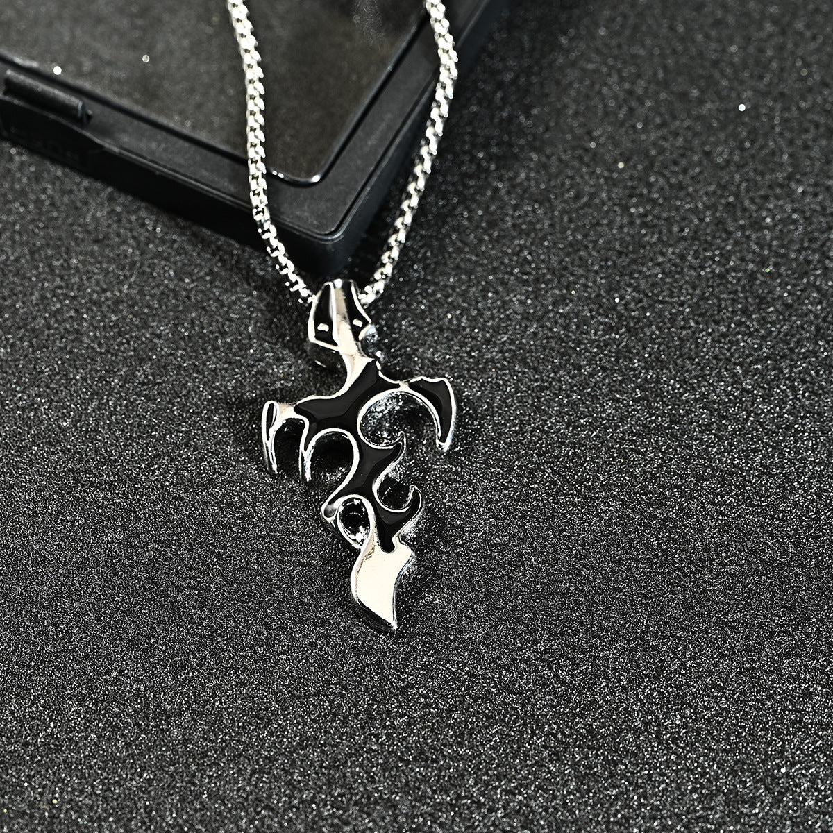 European and American hip hop style titanium steel flame cross pendant premium sense men's necklace wholesale versatile sweater chain accessories