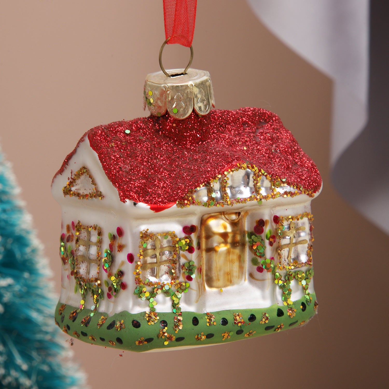 Cross border Christmas house decorations Christmas tree pendants Christmas gifts kindergarten handmade DIY Christmas little house