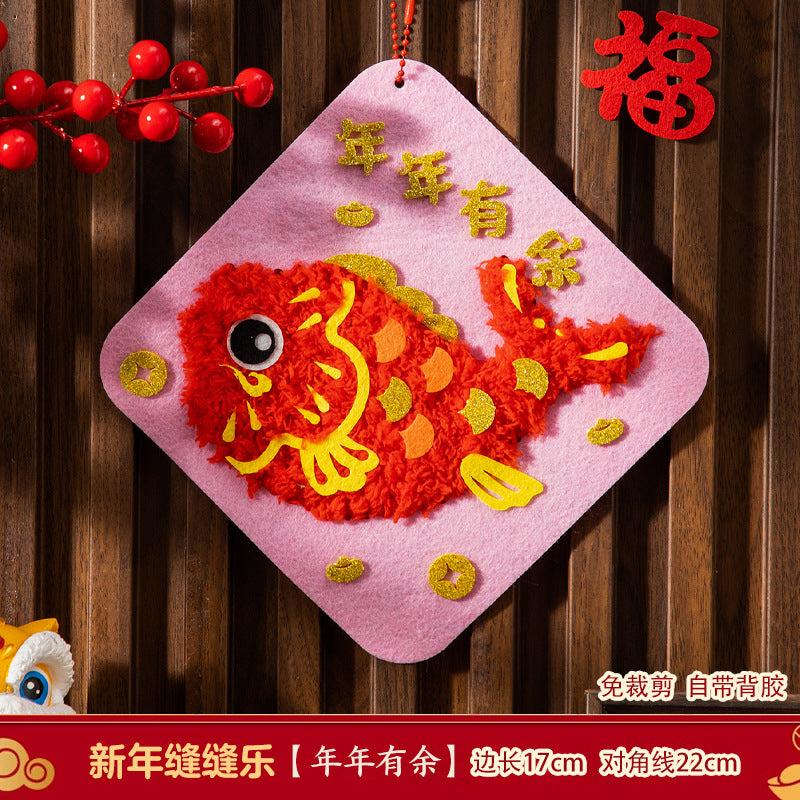 Christmas gifts non woven fabric sewing music threading painting children handmade DIY materials Christmas tree decoration small gifts