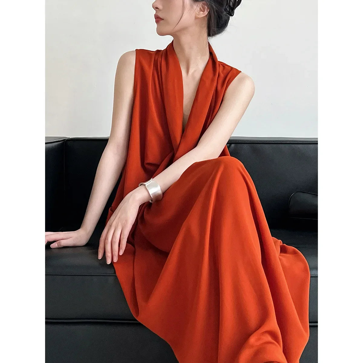 Luxi temperament V-neck sleeveless kink waist dress women's thin irregular senior Hong Kong style long skirt 3985