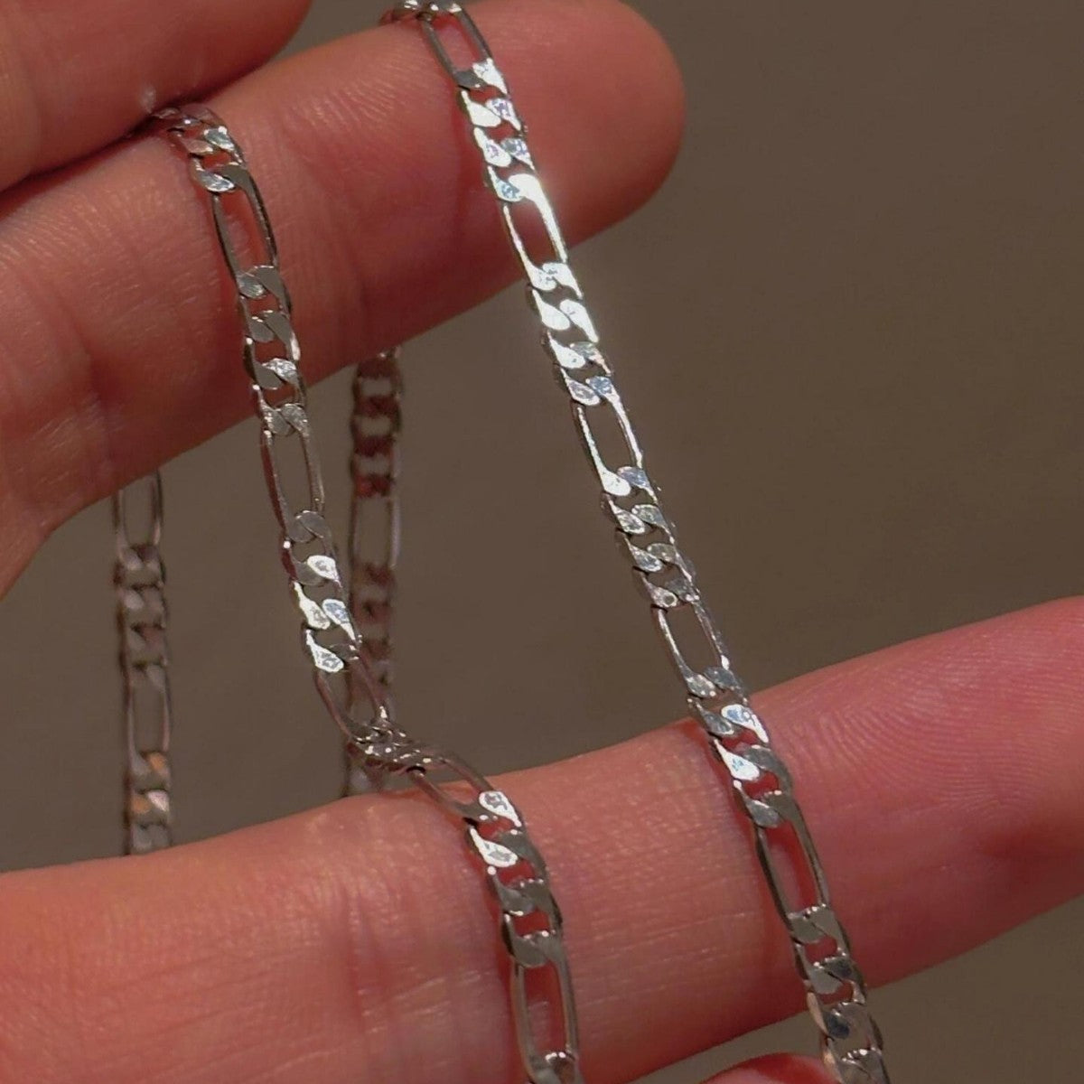 Stainless steel Cuban chain, Figaro necklace, men's fashion trend, titanium steel, 3:1NK chain, cross-border trend, versatile