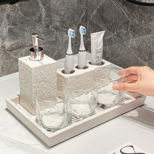 Toiletries, toiletries, sets, storage trays, hotel toilets, bathroom vanities, toothbrushes, shelves, display trays