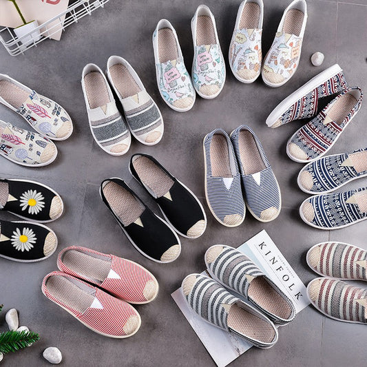 2024 low-top casual shoes old Beijing cloth shoes for women mother soft-soled shoes canvas students wholesale white shoes