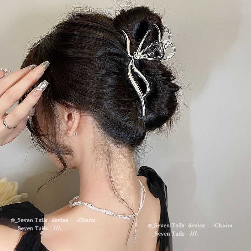 Simple bow metal grip clip women's high-end large temperament shark clip cold wind 2024 new back of the head