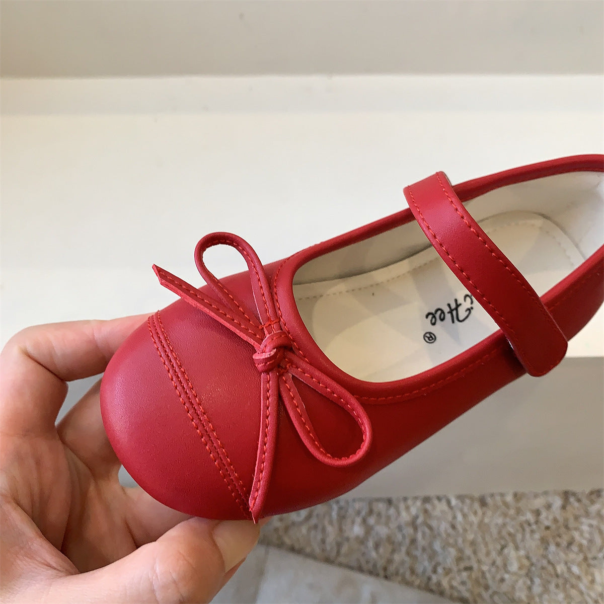 Red children's shoes 2025 autumn new girls' leather shoes pump-mouthed girls' princess shoes bow soft-soled children's shoes