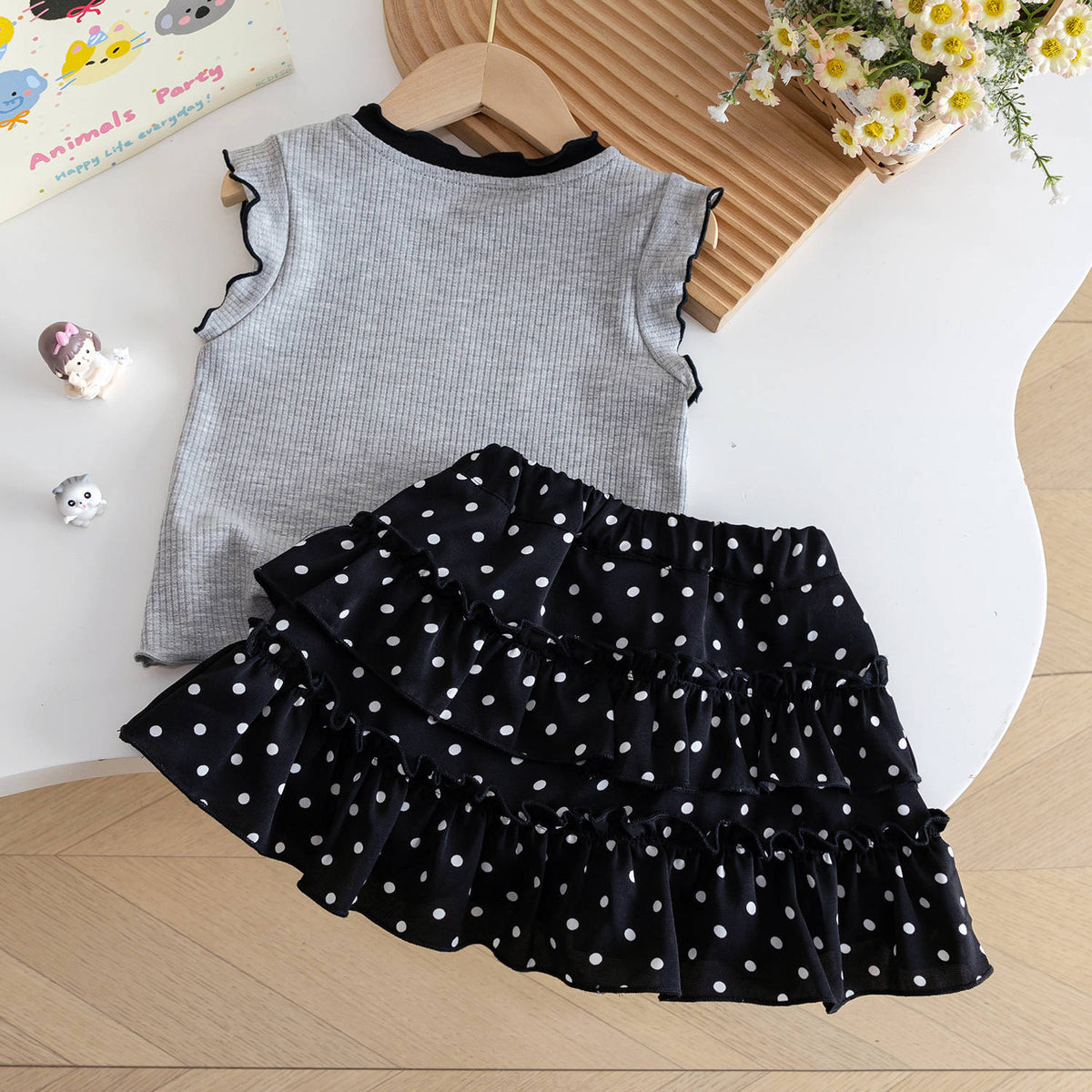 [Spot] girls' summer dress, foreign children's clothes, girls' vest T-shirt + polka dot hakatsu, two-piece summer dress new
