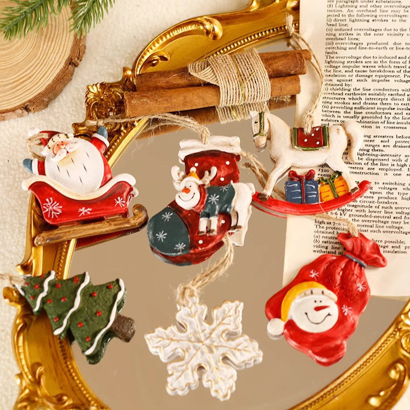 Cross-border Christmas ornaments, small pendants, Santa Claus, Christmas tree decoration pendants, small pendants, resin ornaments, gifts