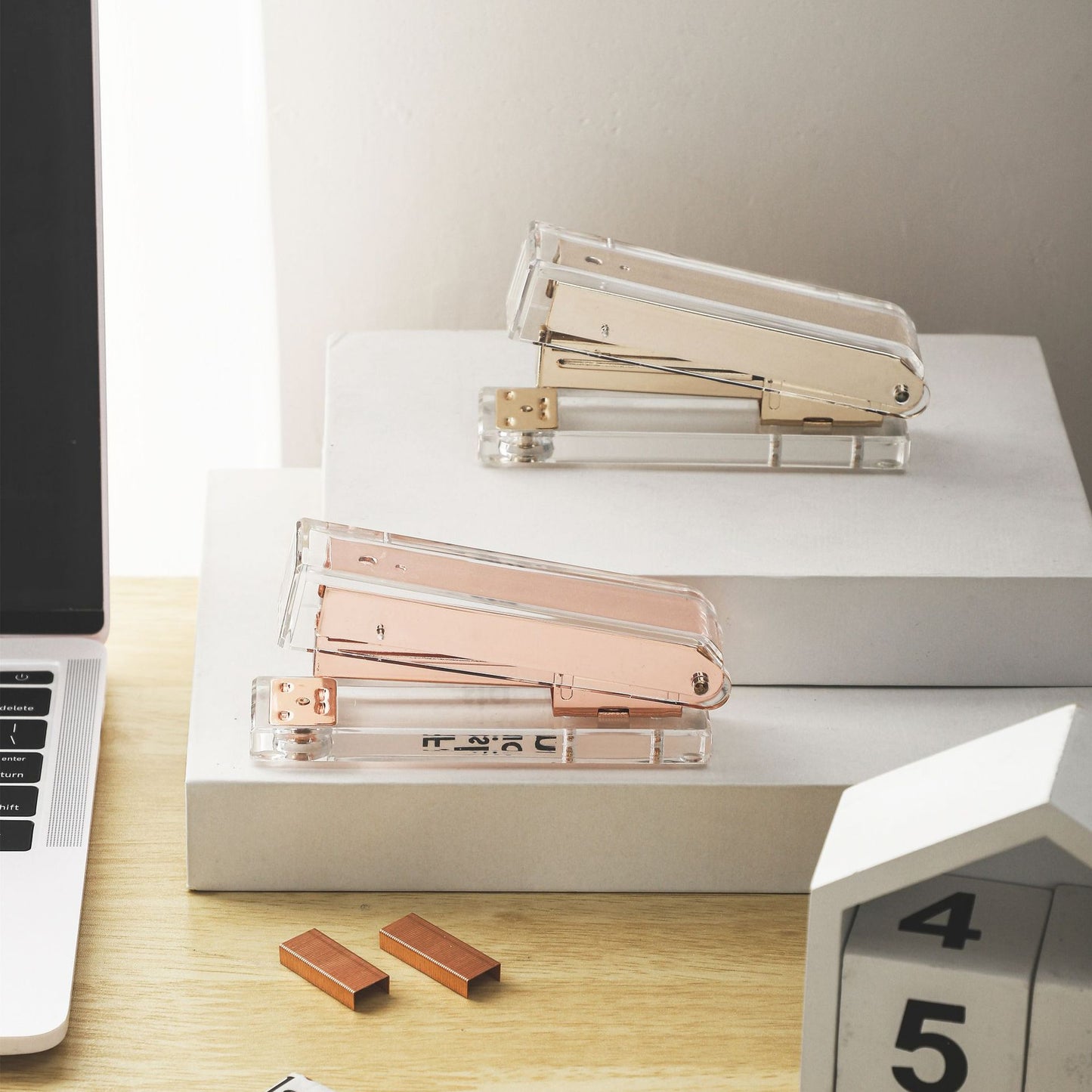 Mingqiang transparent acrylic stapler transparent rose gold stapler large binding machine desktop office supplies