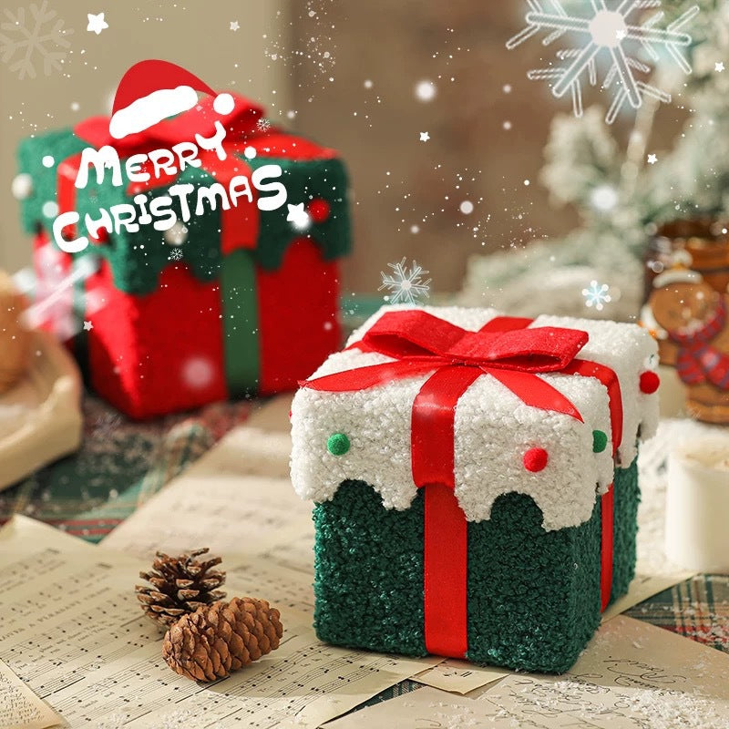 Christmas gift box Christmas Eve high-value creative apple flannel gift box Christmas apple packaging box gift bag