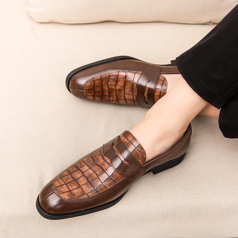 2025 Autumn New Leather Shoes Fashion Trend Business Dress Shoes One Foot Slip Casual Slip Foot Male Youth Leather Shoes