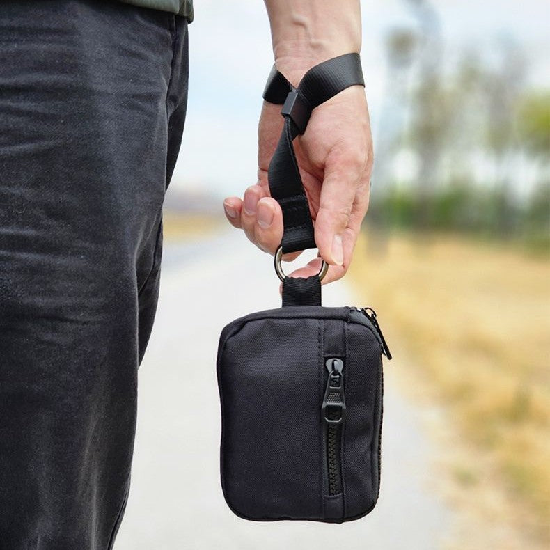 Multifunctional metal buckle portable coin purse waterproof card holder Men's and women's keys mini bag hanging bag men's ins handbag
