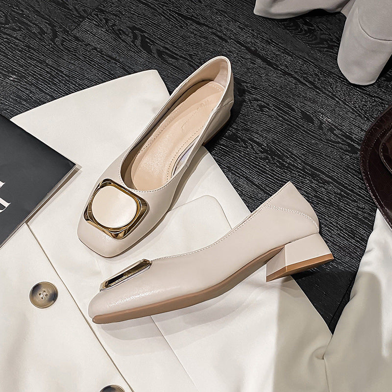 Thick heel single shoes women's 2025 spring new fairy-style shallow mouth medium heel soft leather granny shoes plus size women's shoes 41-43
