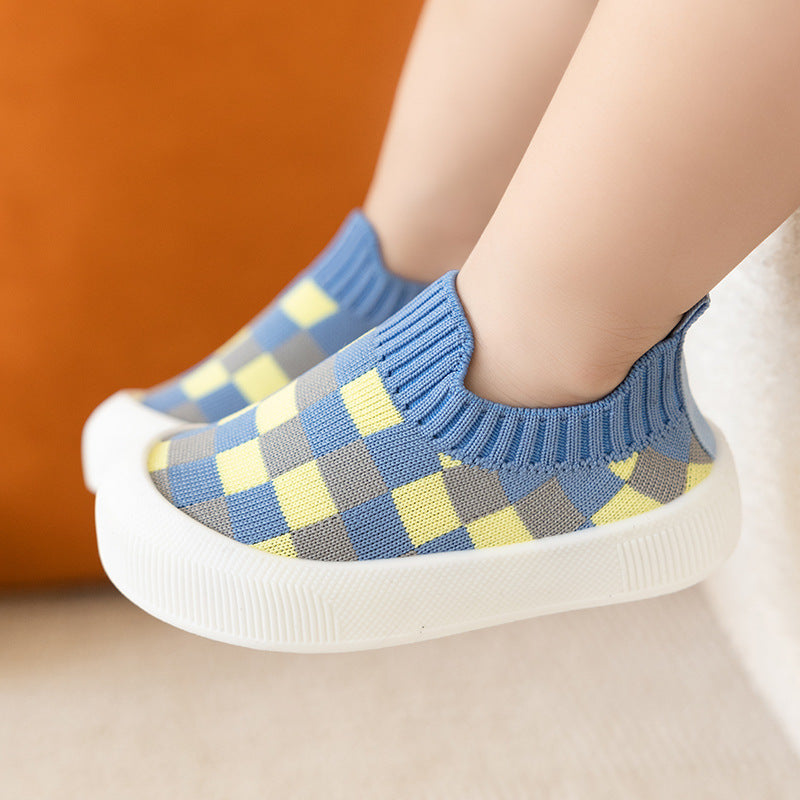 Baby toddler shoes spring and autumn soft sole non-slip 6 months 1-3 year old boys and girls shoes are breathable and do not fall off anti-kick outdoor shoes