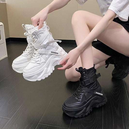 Autumn and Winter Korean version of thick-soled heightened sports style women's shoes 2024 new lace-up Internet celebrity roman style high-top women's shoes