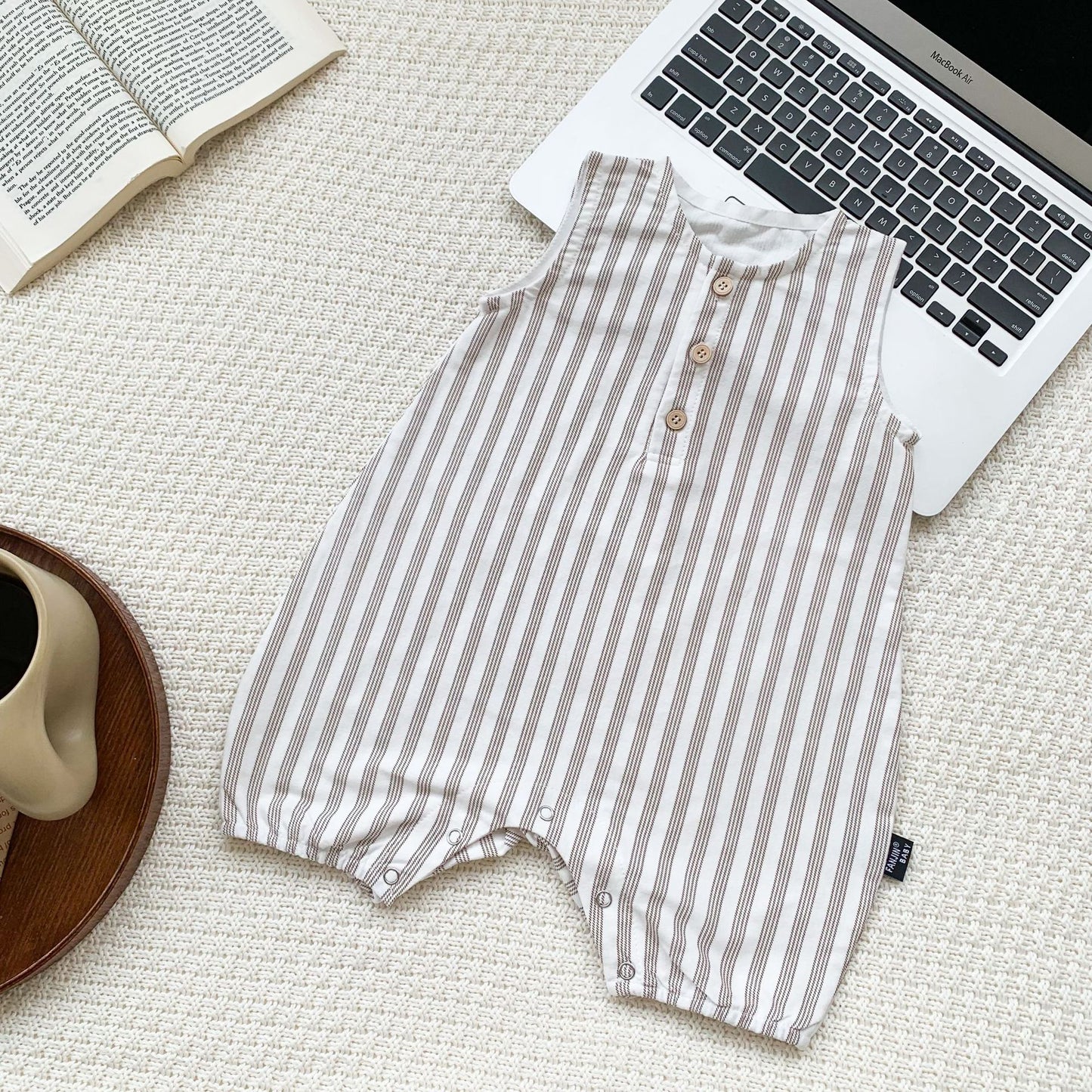 ins infant baby crawling clothes summer new newborn boys and girls sleeveless striped crawling clothes excellent cross-border Ha clothes