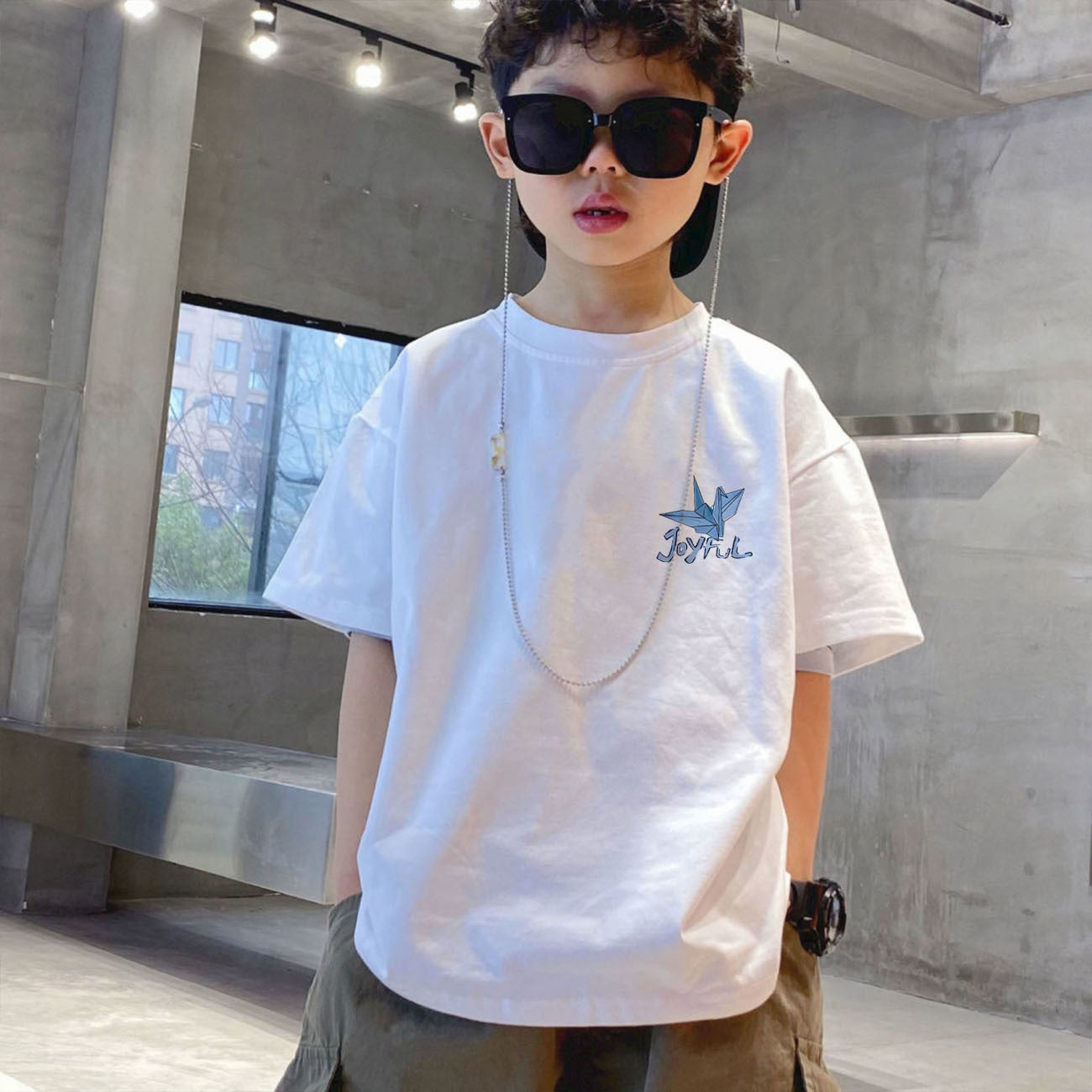 Cotton boy short sleeve children's summer white t-shirt 2023 new middle and big children's summer boys fashion top trend