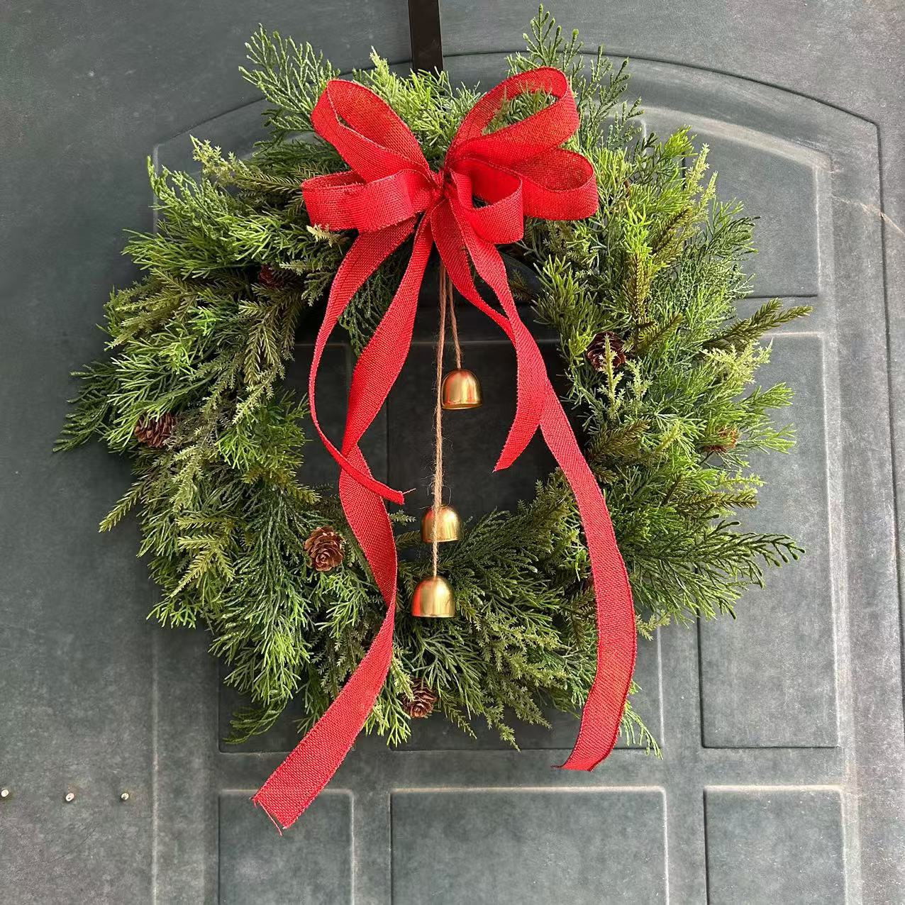 2024 New Christmas Wreath Door Decoration Pendant Simulated Eucalyptus Bell Bow Wall Decoration Cross-border