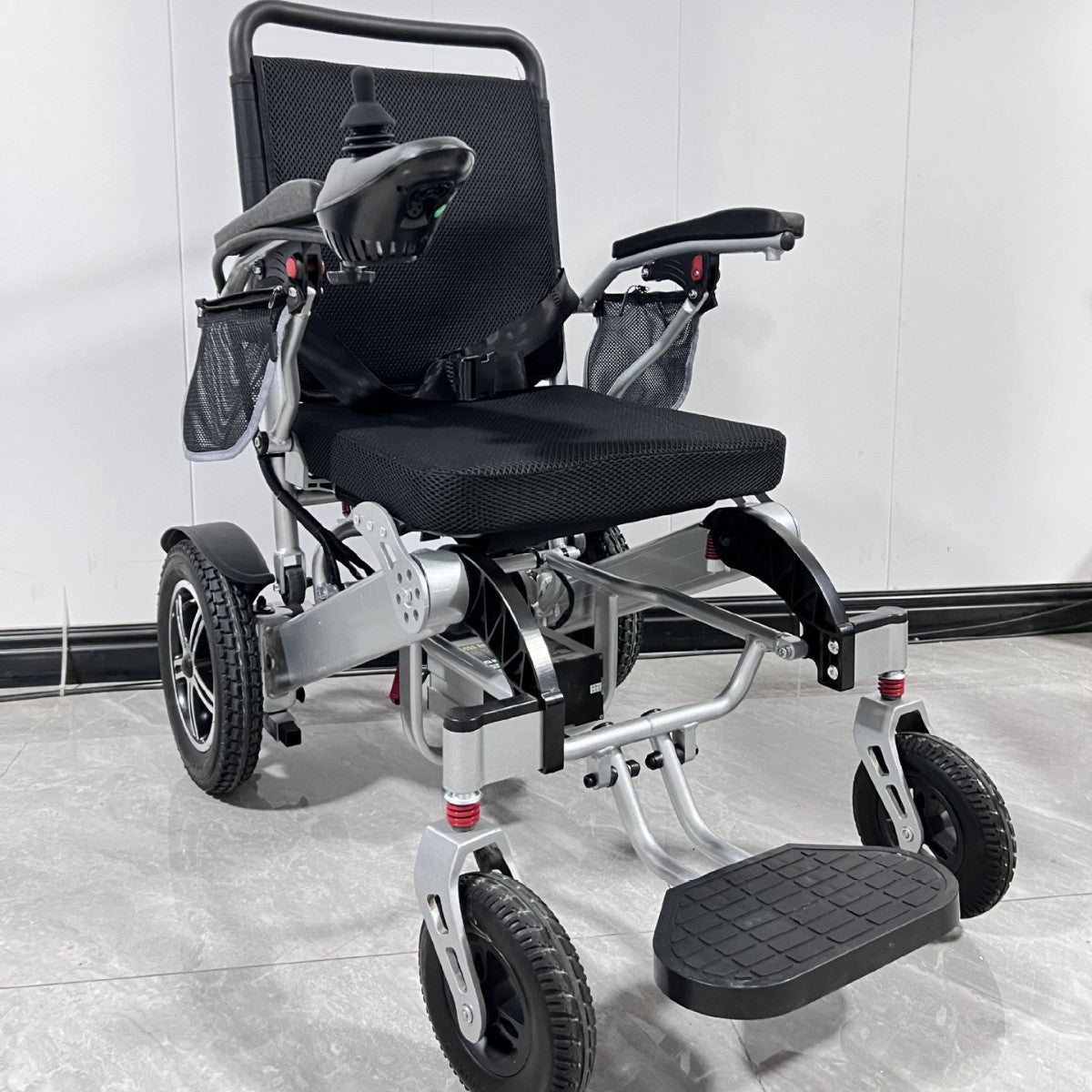 Jikang brand aluminum alloy electric wheelchair lithium battery lightweight foldable intelligent four-wheeled old age scooter assistance