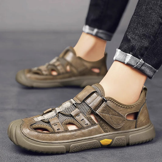 Brand men's shoes 2024 new summer breathable mesh casual sports beach shoes toe sandals