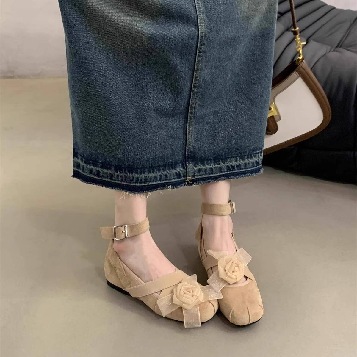 Mary Jane Single Shoes Women's Spring 2025 Ankle Strap Ballet Shoes French Pumps Vintage Flat Shoes
