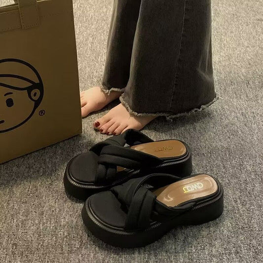 2025 new flatcake thick-soled heightened beach flip-flops fashion ladies fairy sandals support one drop shipping