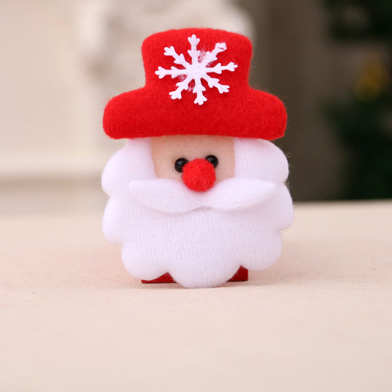 christmas decoration supplies luminous brooch badge old man snowman bear christmas gifts wholesale