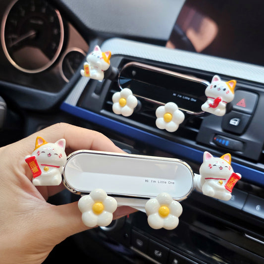 Car mobile phone holder navigation 2023 new cute car interior export decoration Daquan car fixed support free shipping