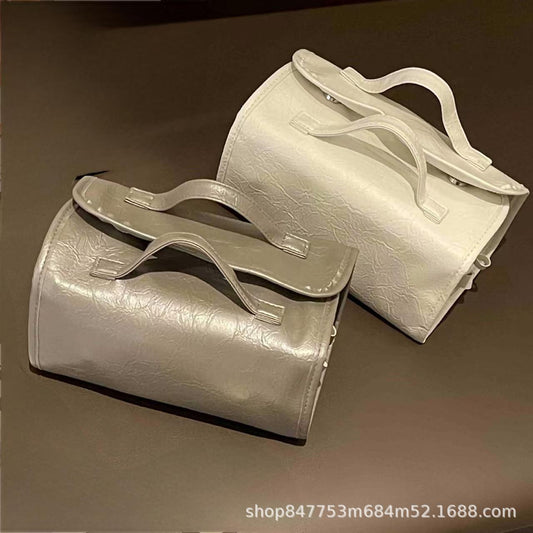 Portable cosmetic bag travel carry-on large capacity storage handbag photographer hand-held makeup worker Long Mai