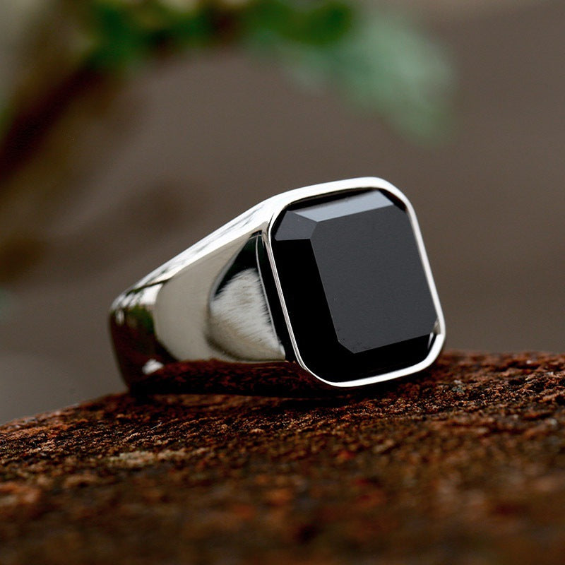 Fei Yu fashion retro domineering men's simple square black agate punk hip hop street silver ring ring