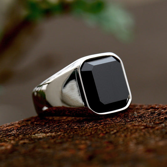 Fei Yu fashion retro domineering men's simple square black agate punk hip hop street silver ring ring