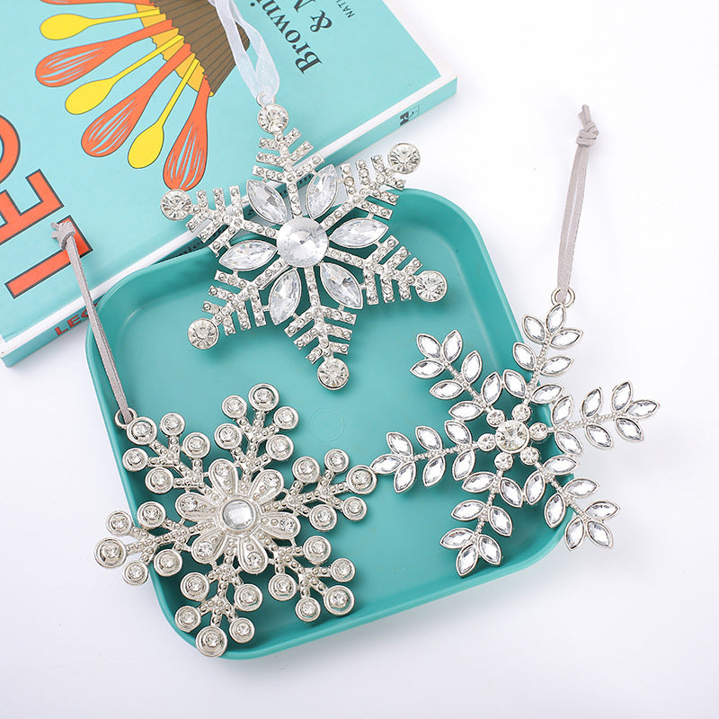 Cross-border new Christmas tree decoration Christmas metal snowflake pendant creative new rhinestone snowflake Christmas ornament