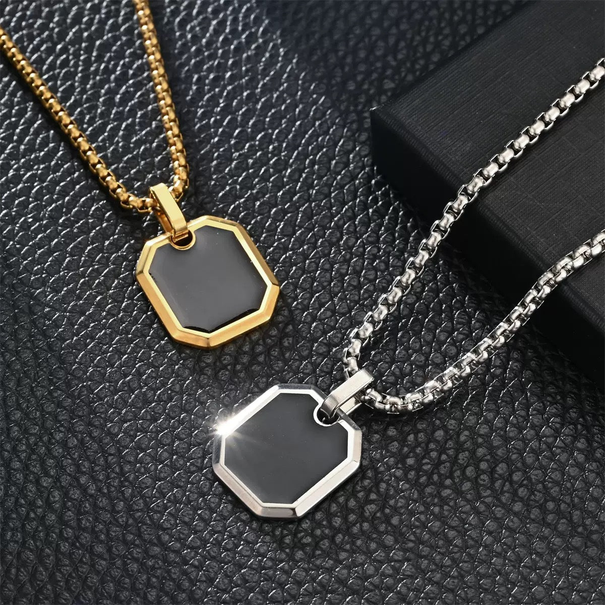 Cross-border titanium steel square pendant men's necklace sweater chain wear and match jewelry niche high-end jewelry men